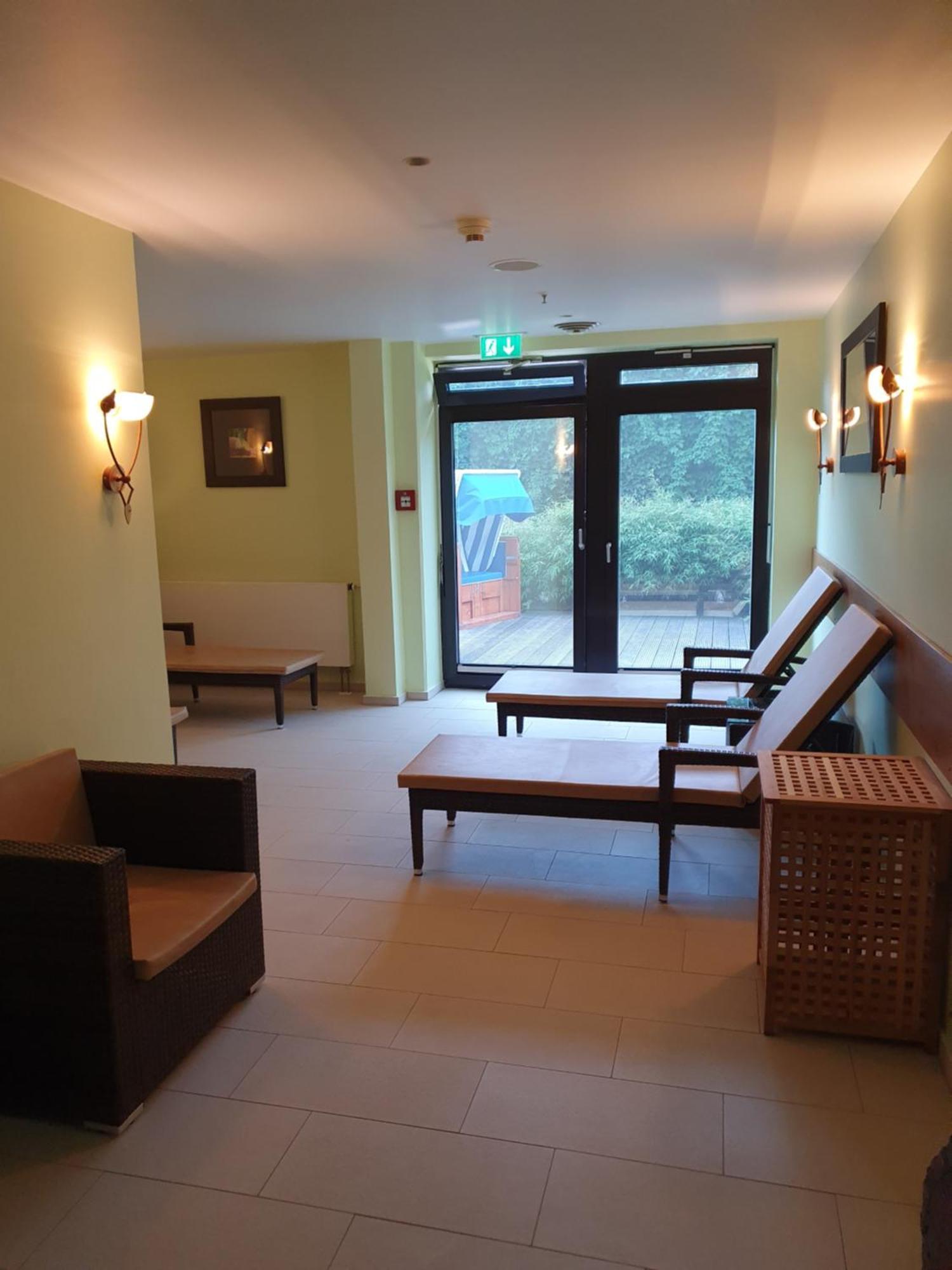 Apartment Maritim 31 Etage Traveblick 296 Mit Schwimmbad Lübeck