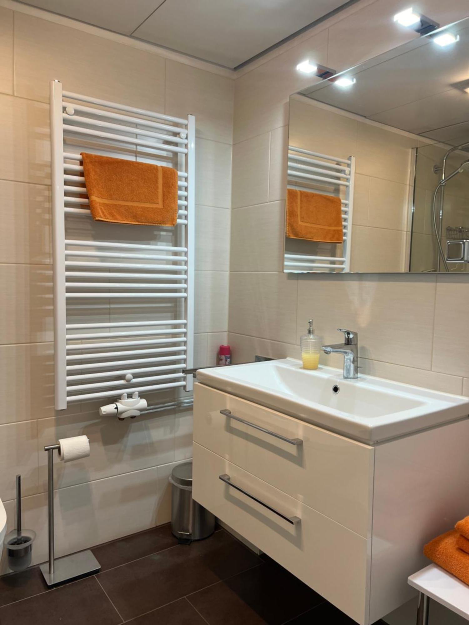Apartment Maritim 31 Etage Traveblick 296 Mit Schwimmbad